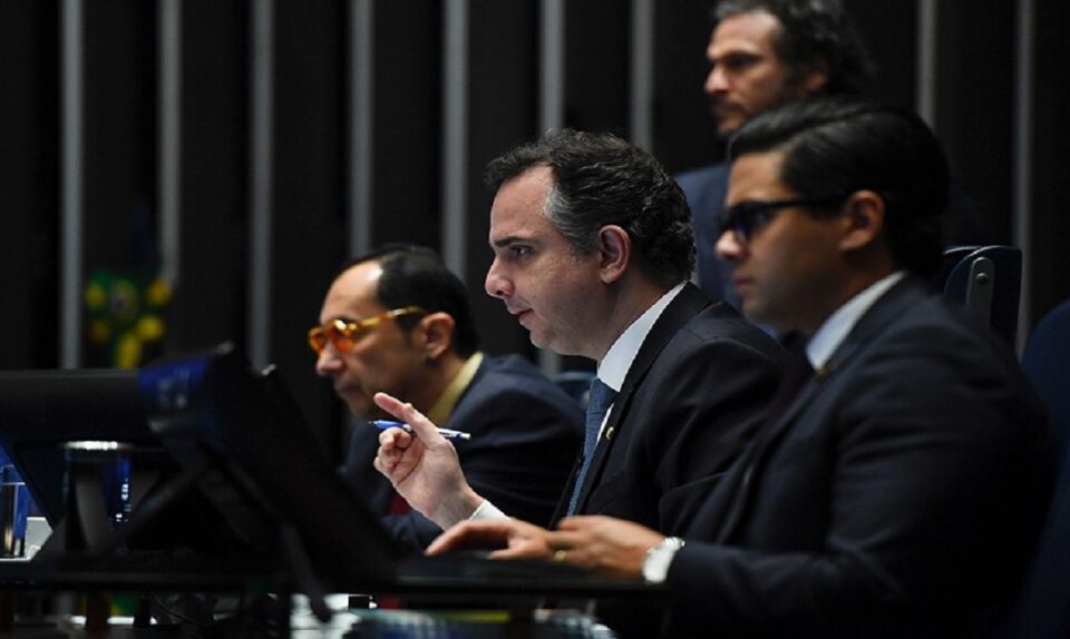 Senado aprova recursos financeiros ao CAE.